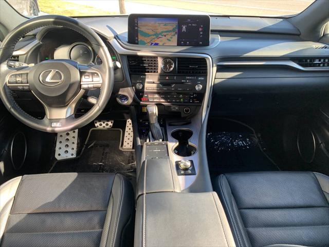 2022 Lexus RX 450h F SPORT Handling