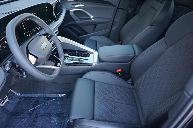 2025 Audi SQ5 Premium Plus TFSI quattro S tronic