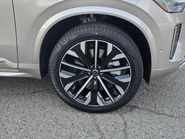 2026 Volvo XC90 Plug-In Hybrid Plus, T8 AWD, Electric/Gasoline, Bright, 7 Seats
