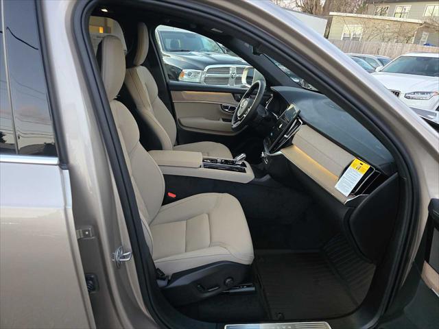 2026 Volvo XC90 Plug-In Hybrid Plus, T8 AWD, Electric/Gasoline, Bright, 7 Seats
