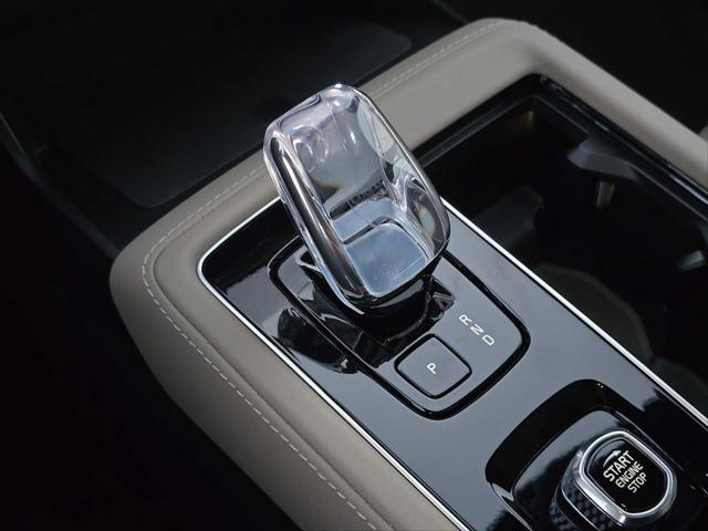 2026 Volvo XC90 Plug-In Hybrid Plus, T8 AWD, Electric/Gasoline, Bright, 7 Seats