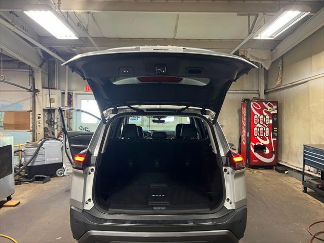 2023 Nissan Rogue SL Intelligent AWD