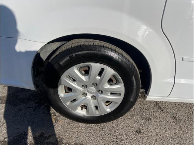 2017 Dodge Grand Caravan SE