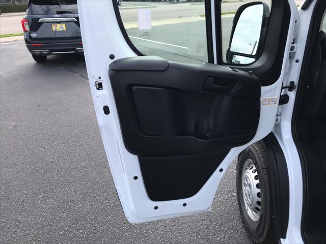 2026 Ram ProMaster Cargo Van Tradesman High Roof 159" WB EXT w/Pass Seat