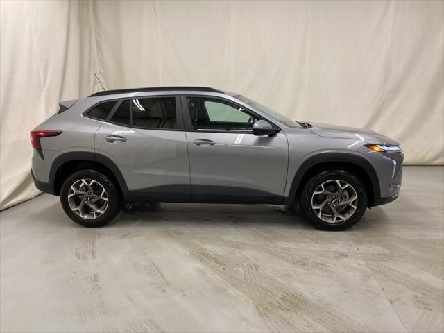 2026 Chevrolet Trax FWD LT