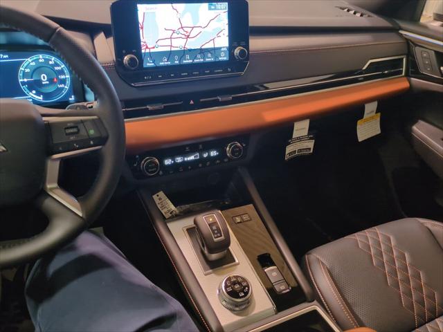 2025 Mitsubishi Outlander PHEV SEL S-AWC