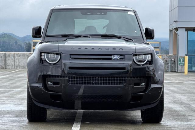 2026 Land Rover Defender P500 X-Dynamic SE
