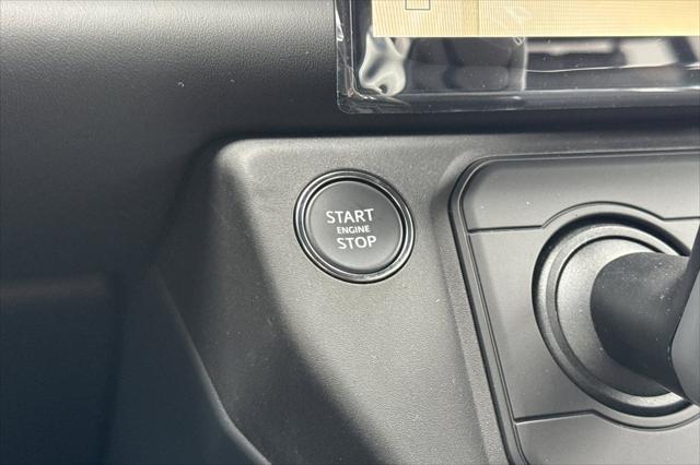 2026 Land Rover Defender P500 X-Dynamic SE