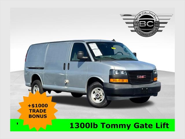 2020 GMC Savana Cargo RWD 3500 Regular Wheelbase Work Van for sale in Columbus, OH