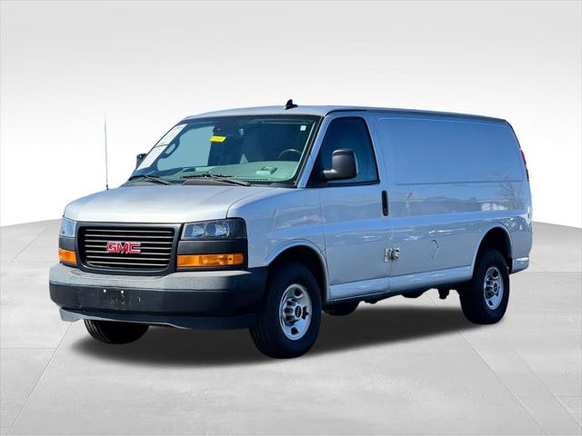2020 GMC Savana Cargo RWD 3500 Regular Wheelbase Work Van