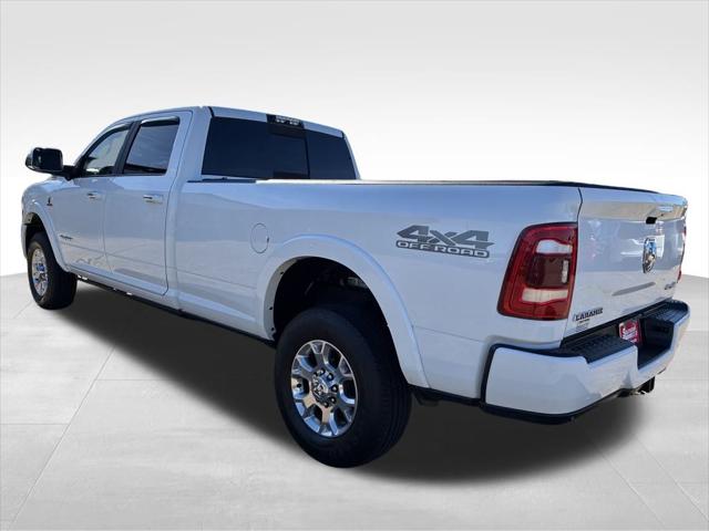 2020 RAM 2500 Laramie Crew Cab 4X4 8 Box