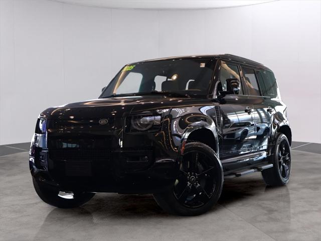 2025 Land Rover Defender 110 P400 X-Dynamic SE