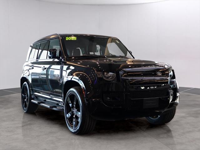 2025 Land Rover Defender 110 P400 X-Dynamic SE