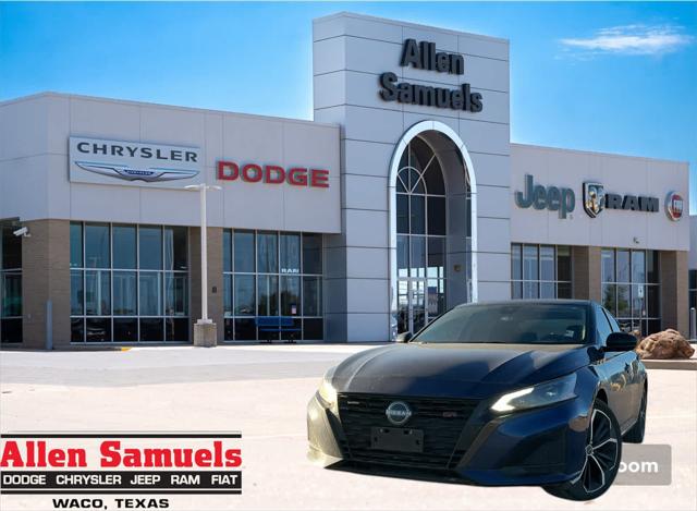 2023 Nissan Altima SR Intelligent AWD 2023 Nissan Altima SR Intelligent AWD