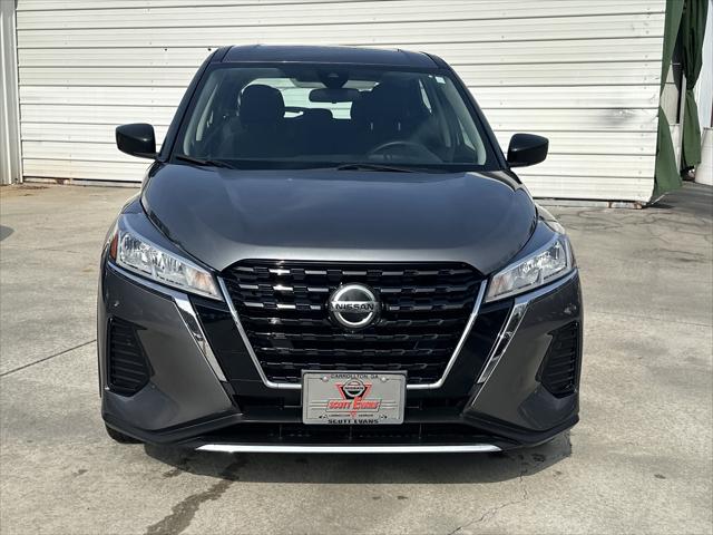 2021 Nissan Kicks S Xtronic CVT