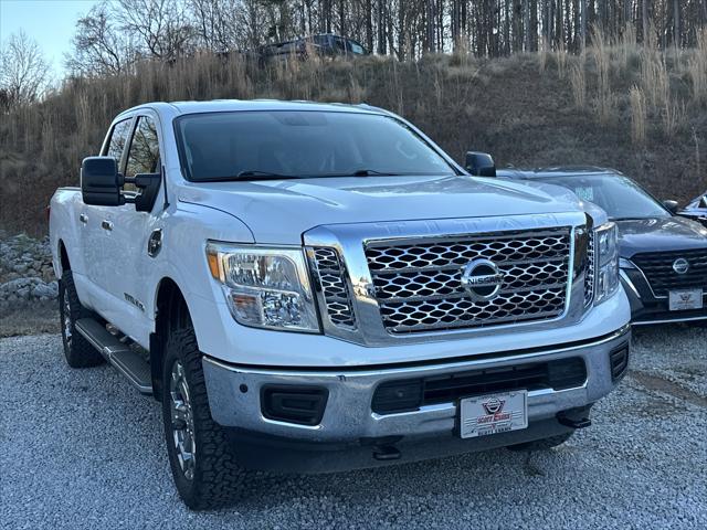 2018 Nissan TITAN XD SV Gas 2018 Nissan TITAN XD SV Gas