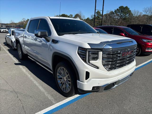 2022 GMC Sierra 1500 4WD Crew Cab Short Box Denali
