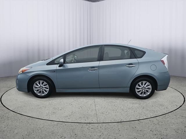 2014 Toyota Prius Plug-in Base