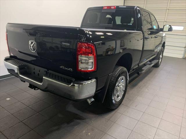 2022 RAM 2500 Tradesman Crew Cab 4x4 64 Box
