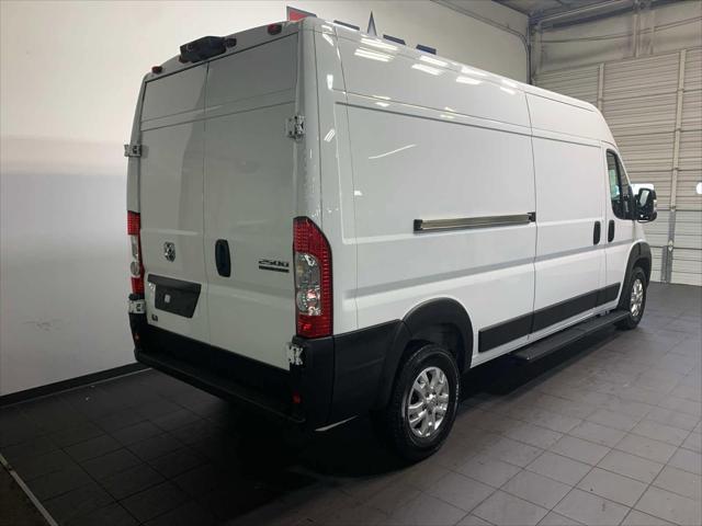 2024 RAM ProMaster 2500 Cargo Van SLT High Roof 159 WB