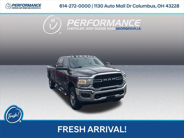 2019 RAM 3500 Tradesman Crew Cab 4x4 8 Box