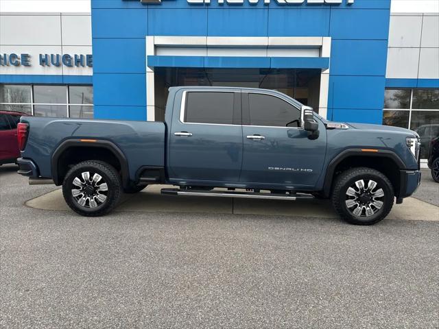 2025 GMC Sierra 2500HD 4WD Crew Cab Standard Bed Denali
