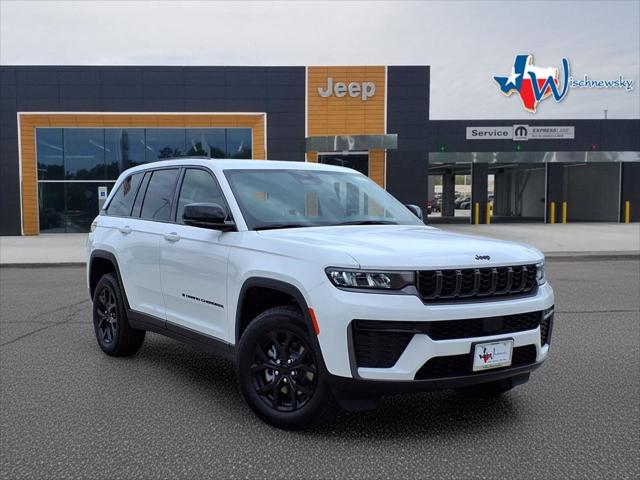 2026 Jeep Grand Cherokee GRAND CHEROKEE LAREDO ALTITUDE 4X2