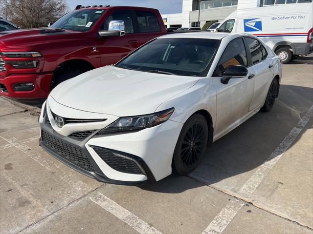 2022 Toyota Camry SE Nightshade Edition