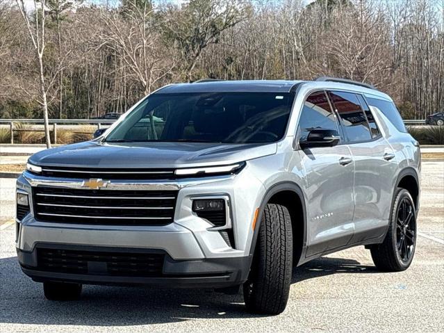 2025 Chevrolet Traverse FWD LT