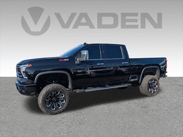 2025 Chevrolet Silverado 2500HD 4WD Crew Cab Standard Bed LTZ