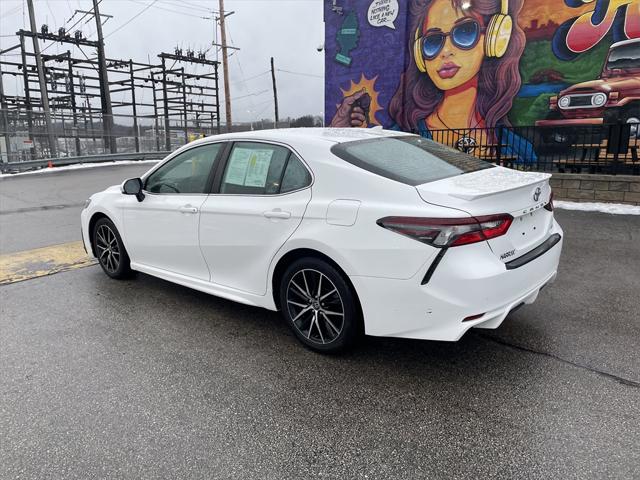2021 Toyota Camry SE