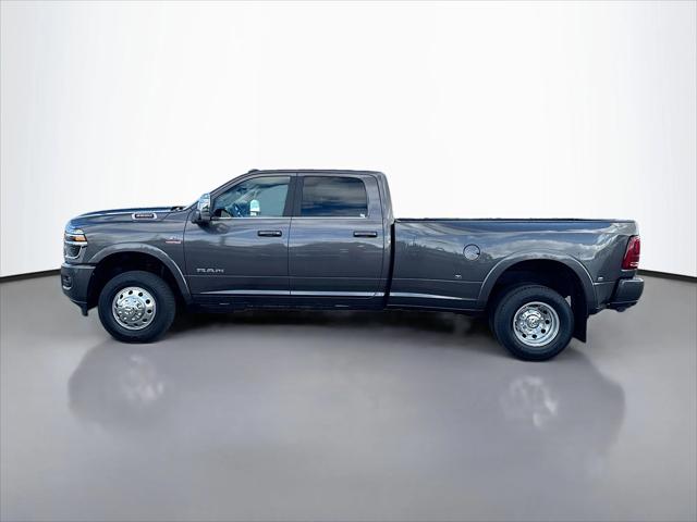2025 RAM 3500 Limited Longhorn Crew Cab 4x4 8 Box