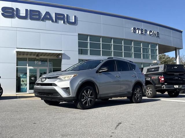 2018 Toyota RAV4 LE 2018 Toyota RAV4 LE