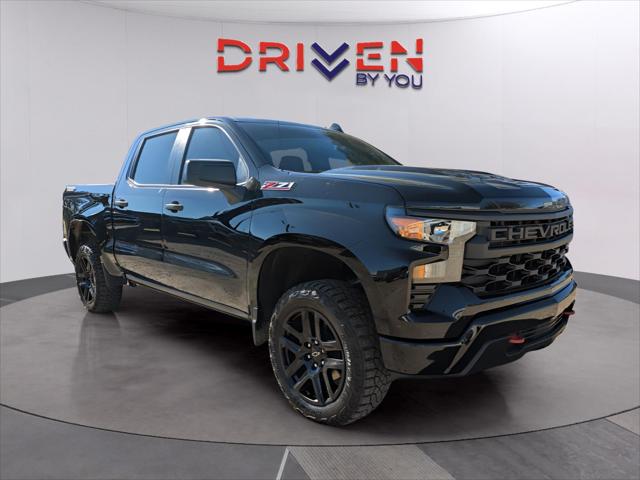 2024 Chevrolet Silverado 1500 4WD Crew Cab Short Bed Custom Trail Boss