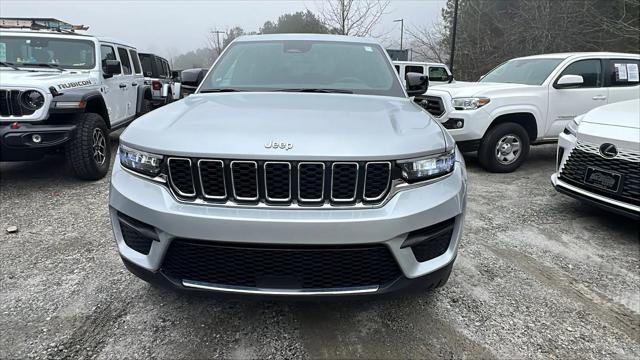 2024 Jeep Grand Cherokee Laredo 4x4