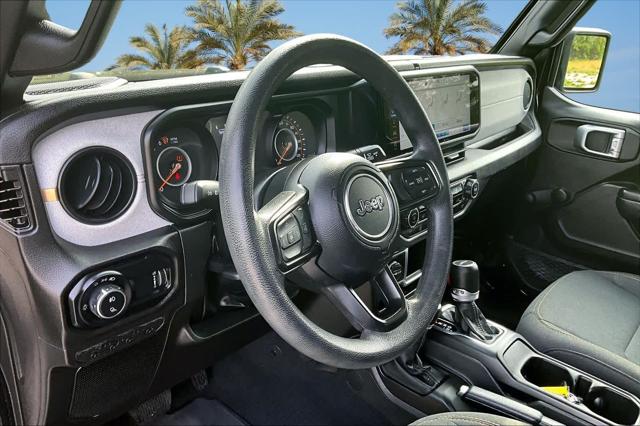 2024 Jeep Gladiator Sport