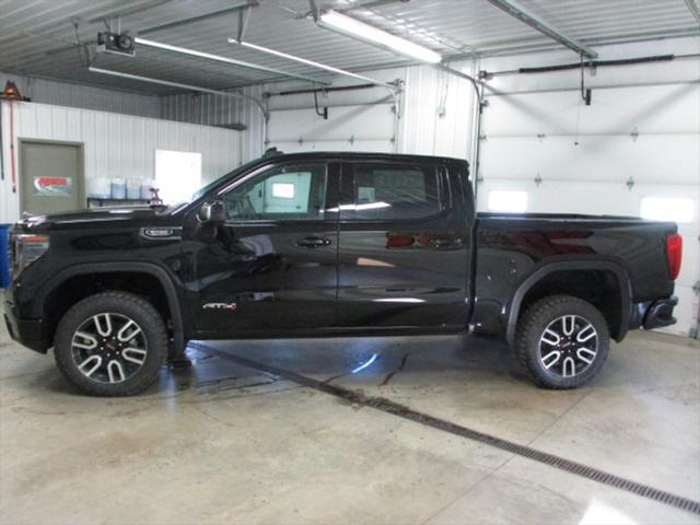 2022 GMC Sierra 1500 4WD Crew Cab Short Box AT4
