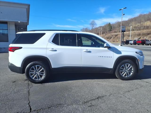 2023 Chevrolet Traverse AWD LT Cloth