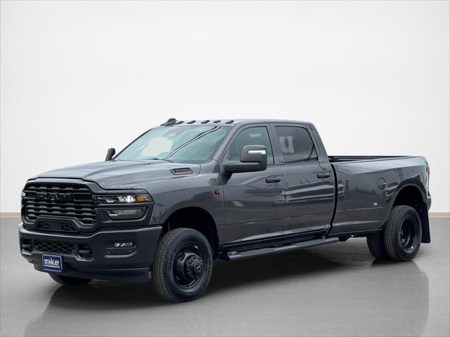 2026 RAM Ram 3500 RAM 3500 TRADESMAN CREW CAB 4X4 8 BOX