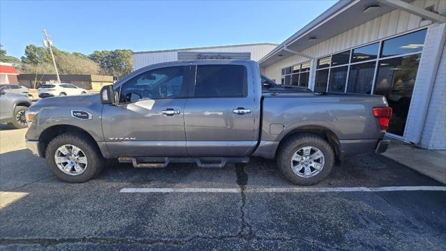 2017 Nissan TITAN SV 2017 Nissan TITAN SV