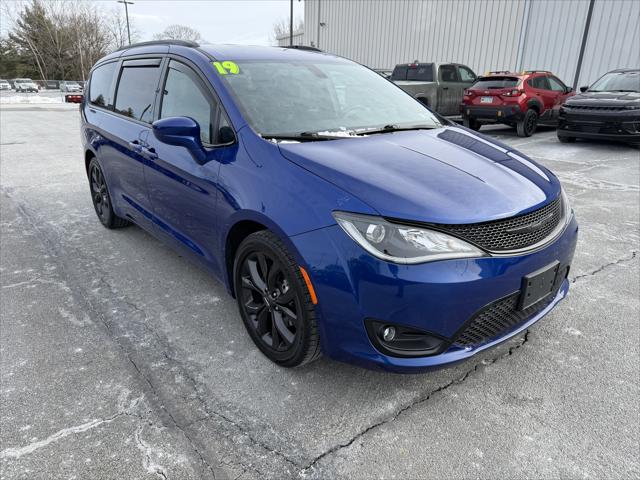 2019 Chrysler Pacifica Touring Plus