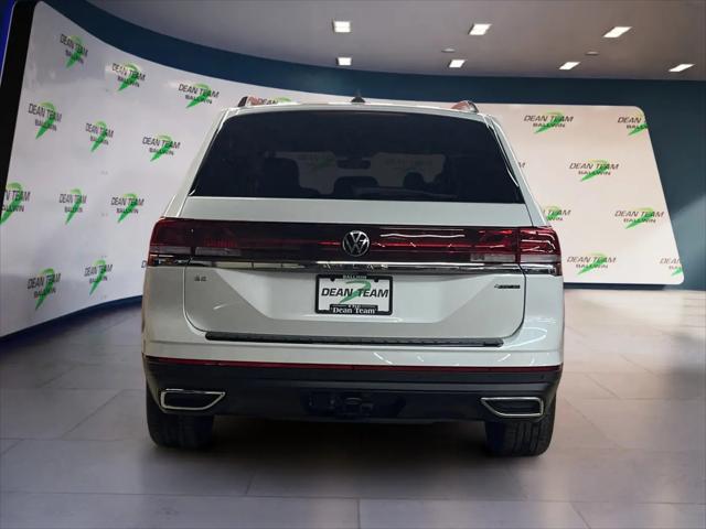 2026 Volkswagen Atlas SE with Technology