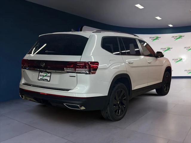 2026 Volkswagen Atlas SE with Technology