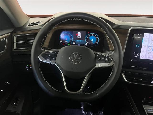 2026 Volkswagen Atlas SE with Technology