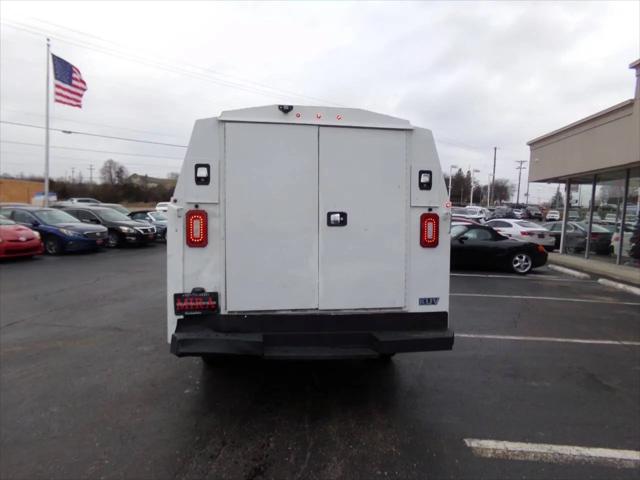 2019 Chevrolet Express Cutaway 4500 Work Van
