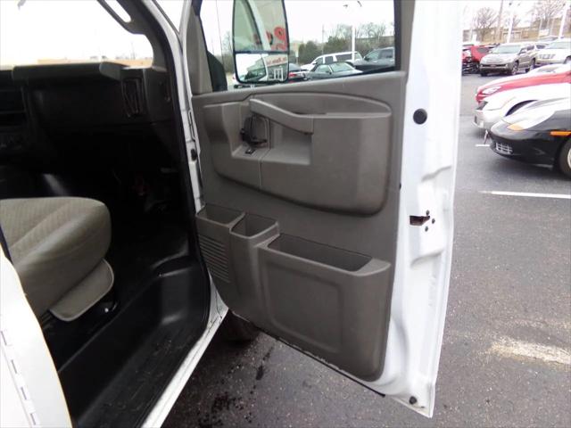 2019 Chevrolet Express Cutaway 4500 Work Van