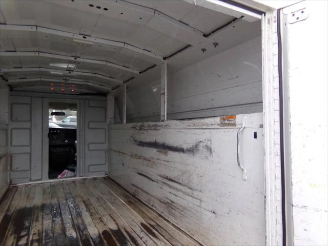 2019 Chevrolet Express Cutaway 4500 Work Van