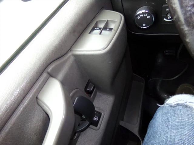 2019 Chevrolet Express Cutaway 4500 Work Van