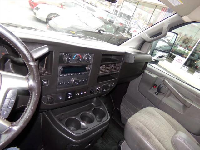 2019 Chevrolet Express Cutaway 4500 Work Van