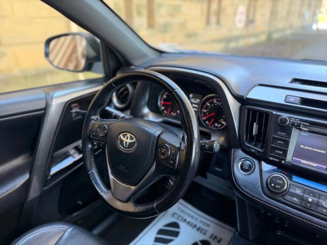 2016 Toyota RAV4 SE